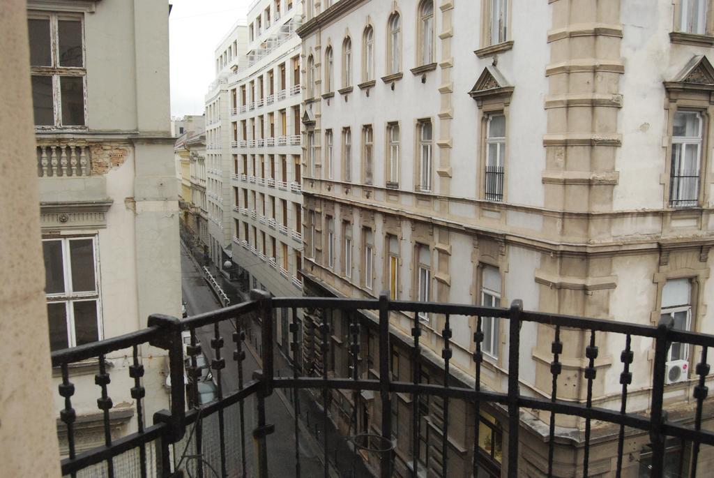 Boomerang Hostel Будапеща Стая снимка