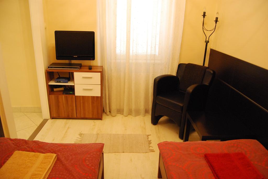 Boomerang Hostel Будапеща Екстериор снимка
