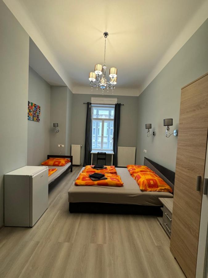 Boomerang Hostel Будапеща Екстериор снимка