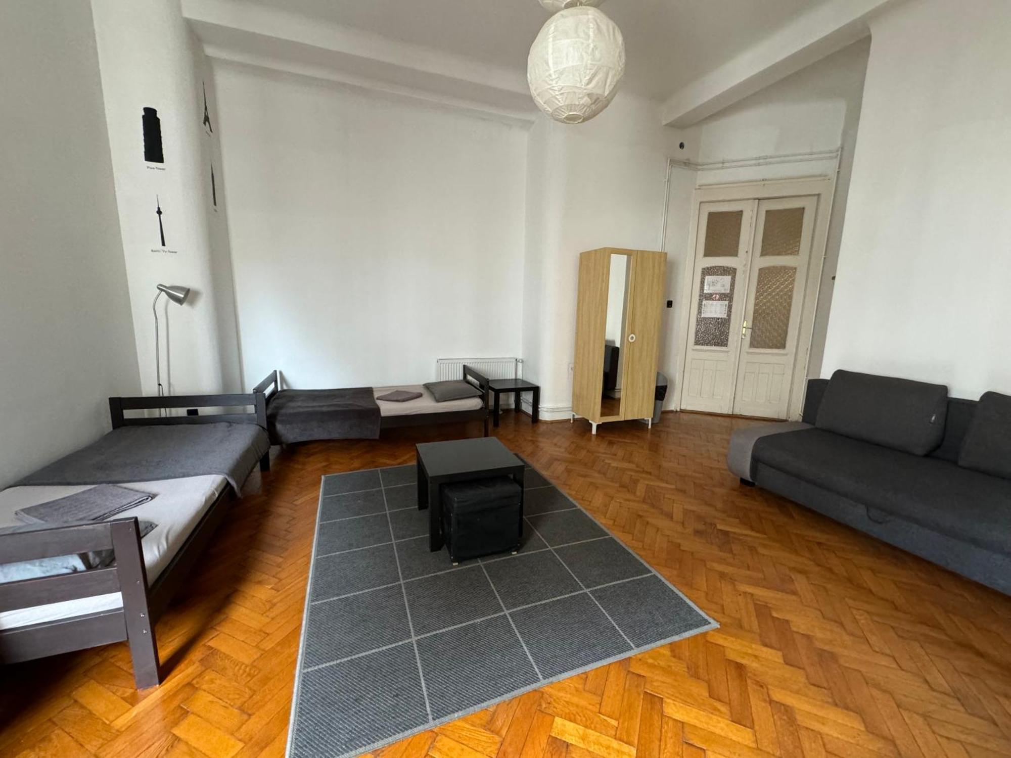 Boomerang Hostel Будапеща Екстериор снимка